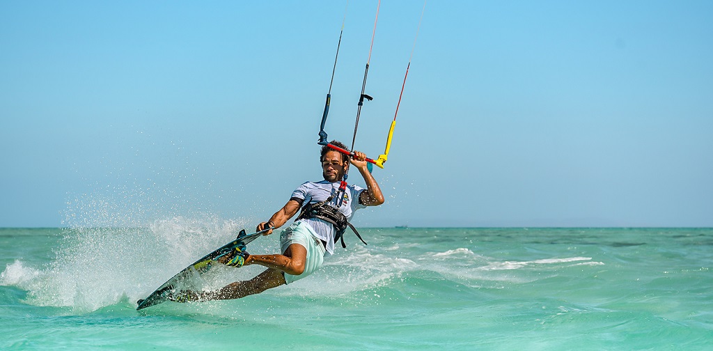 Kitesurf  in nabeul and hammamet